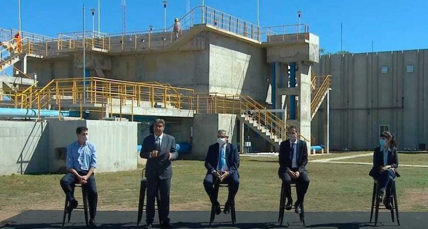 RADIOKTUBRE INFO… -CAPITANICH Y EL PRESIDENTE EN EL INPENETRABLE-Por Simón Suárez-Ver mas…