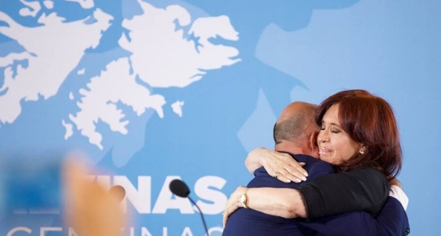 RADIOKTUBRE INFO..- Cristina Kirchner: 