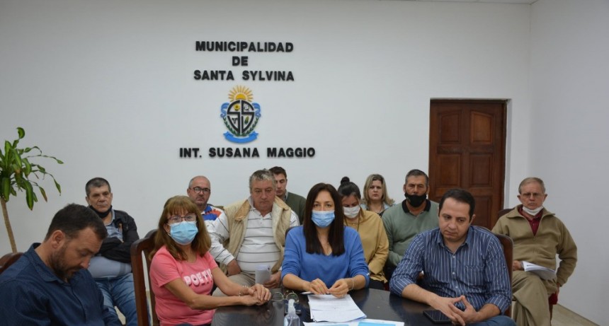 RADIOKTUBRE INFO..- EL GOBERNADOR CON TODOS LOS MUNICIPIOS COMPARTIÓ 