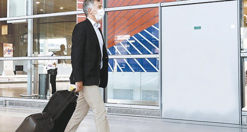 RADIOKTUBRE INFO..- Mauricio Macri sigue de gira: ahora rumbo a París, para un encuentro con sus amigos de JP Morgan  -Por Simón Suarez..Ver mas..