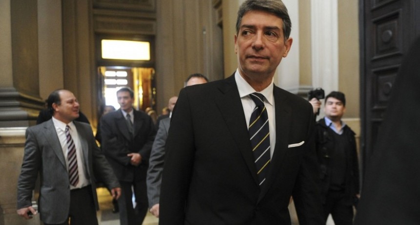 RADIOKTUBRE INFO..-  Organizan una marcha para pedir la renuncia de Rosatti en el Consejo de la Magistratura -Por Simón Suarez..Ver mas..	