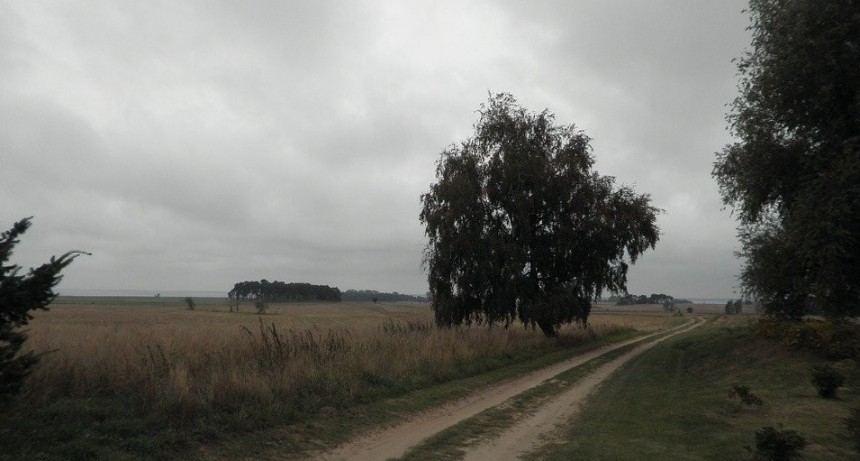RADIOKTUBRE INFO..-  EL CLIMA HOY EN SANTA SYLVINA CHACO -Por Simón Suarez..Ver mas..
