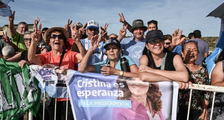 RADIOKTUBRE INFO…. Marcha a Tribunales para reclamar el fin de la 