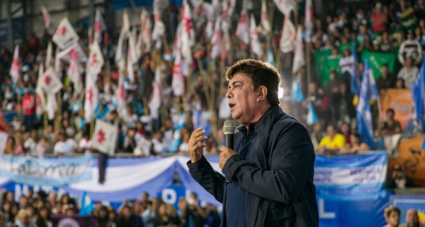 RADIOKTUBRE INFO….  Fernando Espinoza: 
