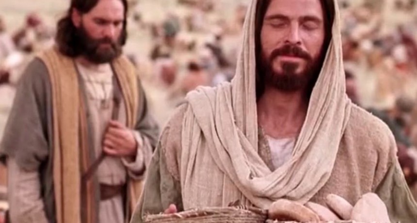 RADIOKTUBRE INFO….  EL EVANGELIO DE HOY VIERNES 21 DE ABRIL DEL 2023 …Por Simón Suarez   Ver mas….