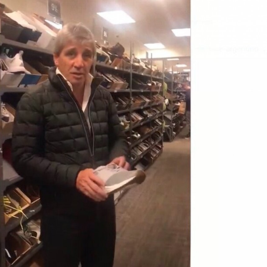 DIARIOKTUBRE INFO….  Plata para zapatillas sí hay:MIENTRAS DESATIENDO LOS RECLAMOS CAPUTO DE SHOPPINGS  ….Por Simòn Suàrez