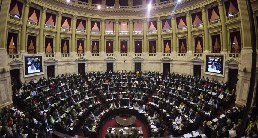 DIARIOKTUBRE INFO….  LA OPOSICIÒN DARLE UN GOLPE EN EL CONGRESO AL AJUSTE EDUCATIVO  ….Por Simòn Suàrez