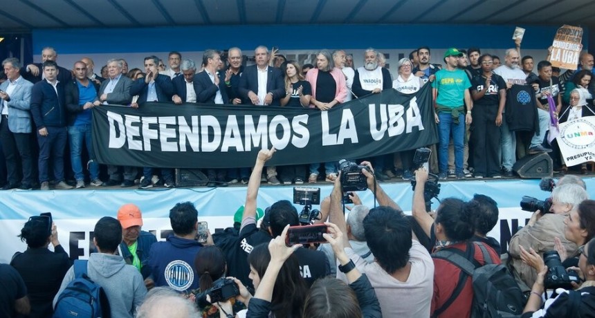 DIARIOKTUBRE INFO….COMO UN MUNDIAL POR LA EDUCACIÓN PÚBLICA   ….Por Simòn Suàrez