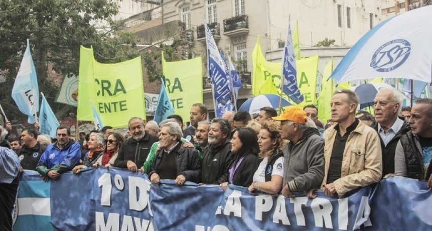 RADIOKTUBRE INFO…….. CGT VUELVE AL PARO   …… Por Simòn Suarez