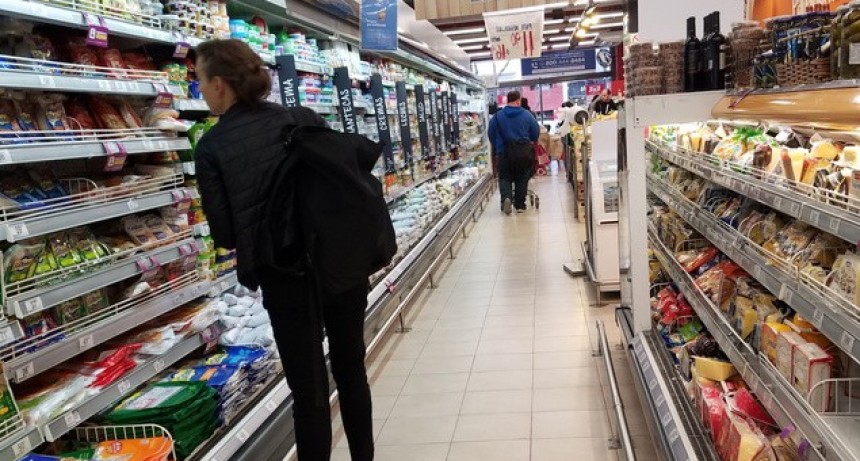 RADIOKTUBRE INFO……..  La inflación ya es la preocupación número 1  …… Por Simòn Suarez