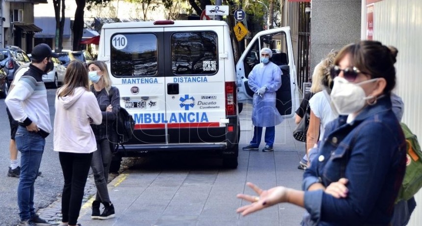 RADIOKTUBRE INFO…- Coronavirus: la curva de fallecidos no cede, murieron 448 personas en las últimas 24 horas-Por Simón Suárez-Ver mas…