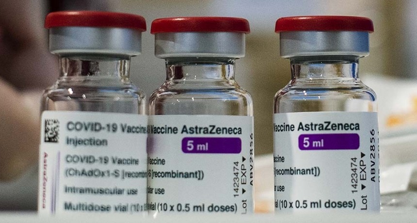 RADIOKTUBRE INFO… - Llegan casi 4 millones de vacunas de AstraZeneca para reforzar el plan de vacunación-Por Simón Suárez-Ver mas…