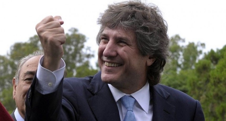 RADIOKTUBRE INFO… Fake news: Amado Boudou desmintió haber recibido un crédito hipotecario- Por Simón Suárez-Ver mas…