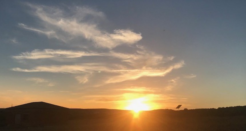 RADIOKTUBRE INFO… EL CLIMA PARA HOY EN SANTA SYLVINA-CHACO- Por Simón Suárez-Ver mas…