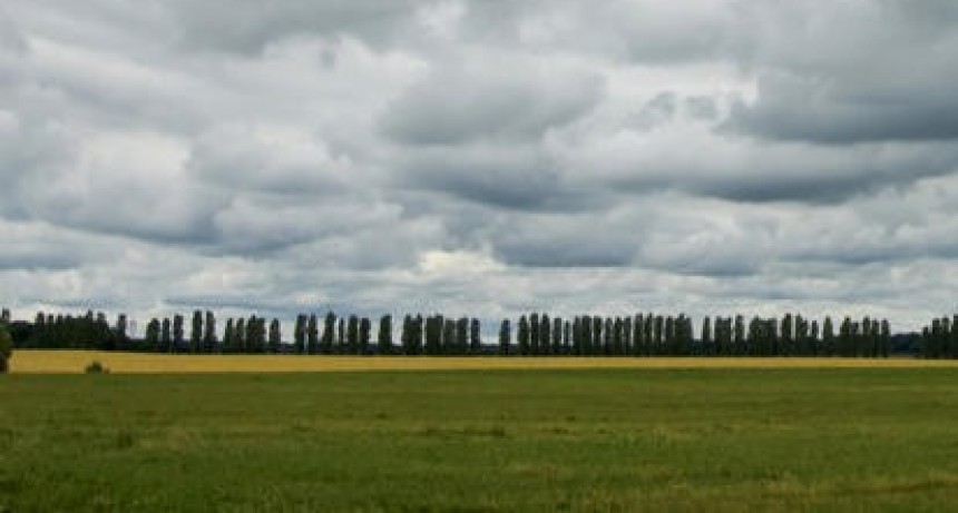 RADIOKTUBRE INFO….   EL CLIMA HOY EN SANTA SYLVINA CHACO....Por Simón Suarez   Ver mas….