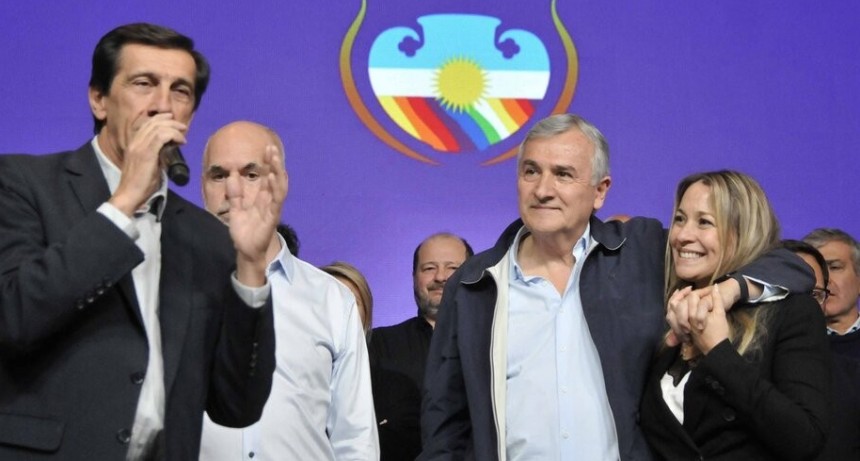 RADIOKTUBRE INFO….  Jujuy: Morales festejó de la mano de Larreta y Lousteau…Por Simón Suarez   Ver mas….