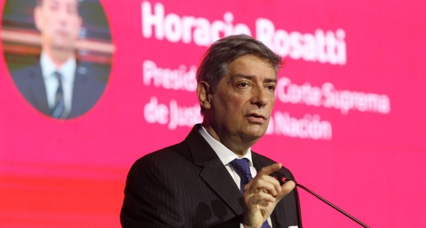 RADIOKTUBRE INFO…. ¡APUNTEN CON INSFRAN! La nueva jugada de la Corte apunta a la candidatura de Gildo Insfrán en Formosa …Por Simón Suarez..Ver mas..