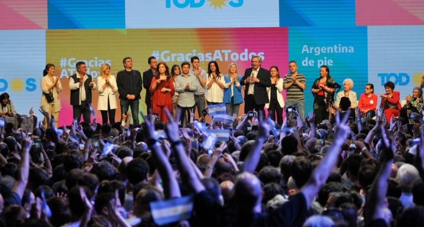  RADIOKTUBRE INFO…. Quién será el candidato del Frente de Todos: la respuesta de los principales encuestadores  …Por Simón Suarez..Ver mas..
