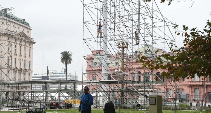  RADIOKTUBRE INFO…. CFK ya tiene la lista de invitados para el acto en Plaza de Mayo  …Por Simón Suarez..Ver mas..