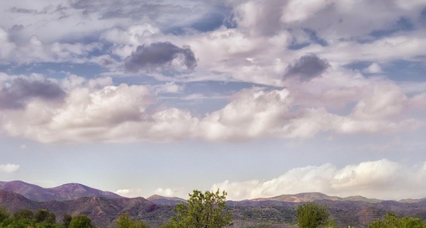 RADIOKTUBRE INFO….  EL CLIMA HOY EN SANTA SYLVINA CHACO …Por Simón Suarez   Ver mas….
