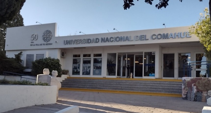 DIARIOKTUBRE INFO…. SIN PLATA PARA LA CALEFACCIÓN SUSPENDEN CLASE EN LA UNIVERSIDAD  DEL COMAHUE   ….Por Simòn Suàrez