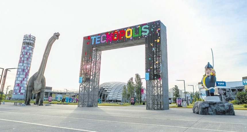 DIARIOKTUBRE INFO…. DESPIDOS, CADENAS, CANDADOS Y EL PLAN DE PRIVATIZACIÒN PARA TECNÓPOLIS.   ….Por Simòn Suàrez