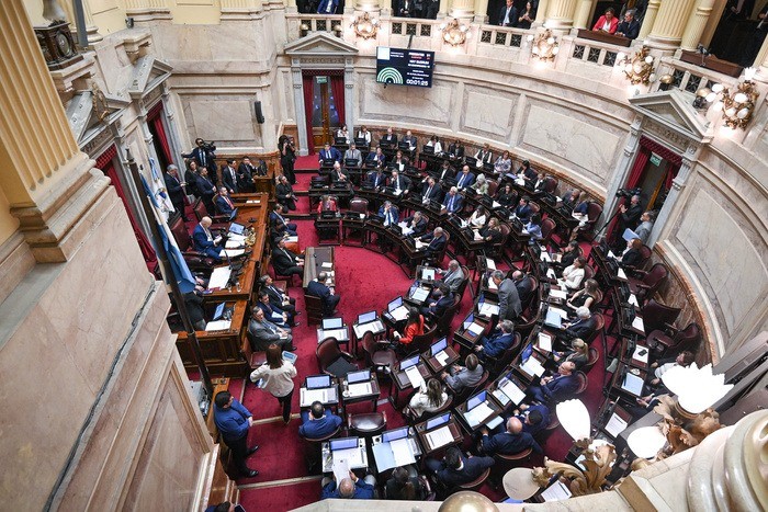 RADIOKTUBRE INFO…….. La incomodidad del Gobierno por el debate de Ficha Limpia   …… Por Simòn Suarez
