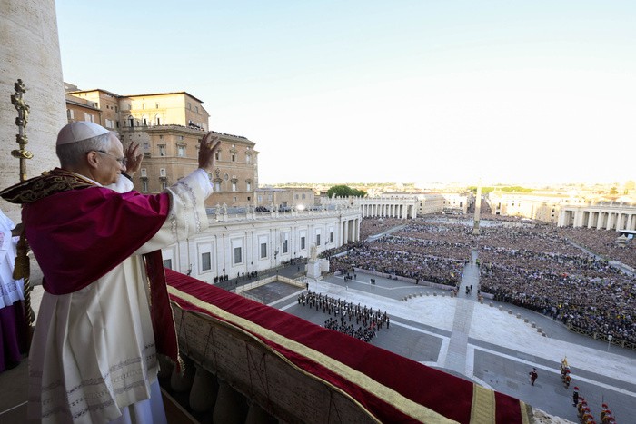 RADIOKTUBRE INFO……..  EL CAMINO DE FRANCISCO  …… Por Simòn Suarez
