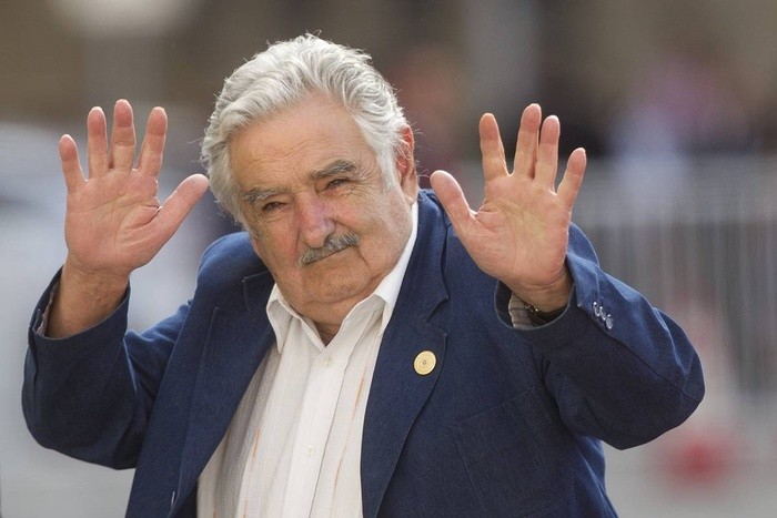 RADIOKTUBRE INFO……..  MURIÓ PEPE MUJICA, UN NLIDER HISTÓRICO  …… Por Simòn Suarez
