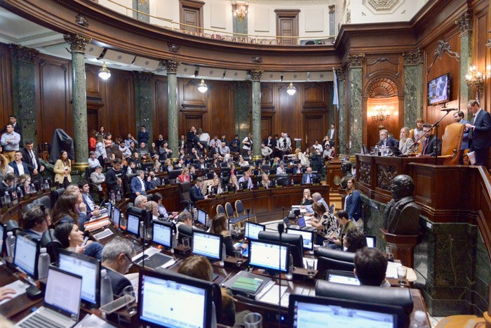 RADIOKTUBRE INFO……..Legislatura: el peronismo se consolida como primera fuerza y principal oposición en la Ciudad    …… Por Simòn Suarez