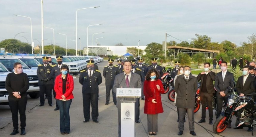 RADIOKTUBRE INFO…- 15 DE JUNIO DÍA DE LA POLICIA DEL CHACO-   Por Simón Suárez ..Ver  mas..