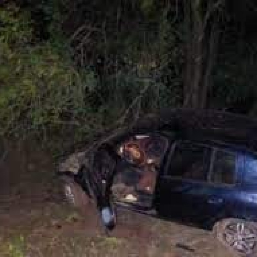 RADIOKTUBRE INFO..-  ACCIDENTE EN LA ESCONDIDA -Por Simón Suarez..Ver mas..	