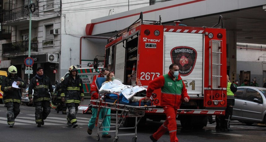 RADIOKTUBRE INFO..- Según las pericias, el incendio se habría originado por la batería de un monopatín  -Por Simón Suarez..Ver mas..	