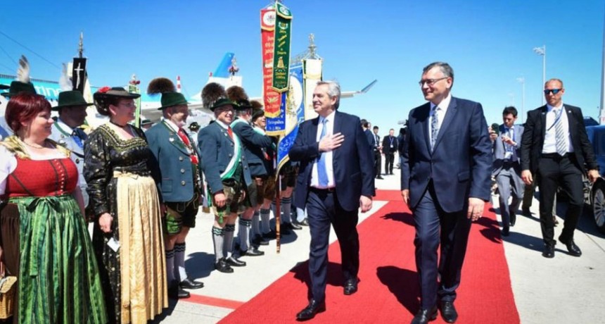 RADIOKTUBRE INFO..-  Alberto Fernández llegó a Múnich para participar de la cumbre del G7 -Por Simón Suarez..Ver mas..