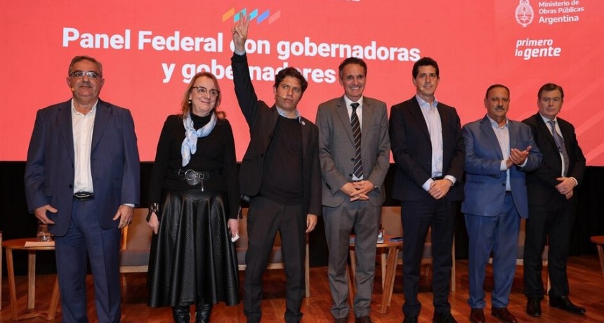  RADIOKTUBRE INFO…. La foto de Wado, los enviados de Massa y el mensaje de los gobernadores a la Corte  …Por Simón Suarez..Ver mas..