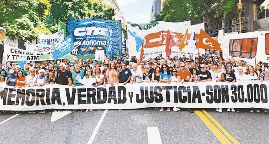 DIARIOKTUBRE INFO…. OLVIDO, MENTIRA E INJUSTICIA   ….Por Simòn Suàrez