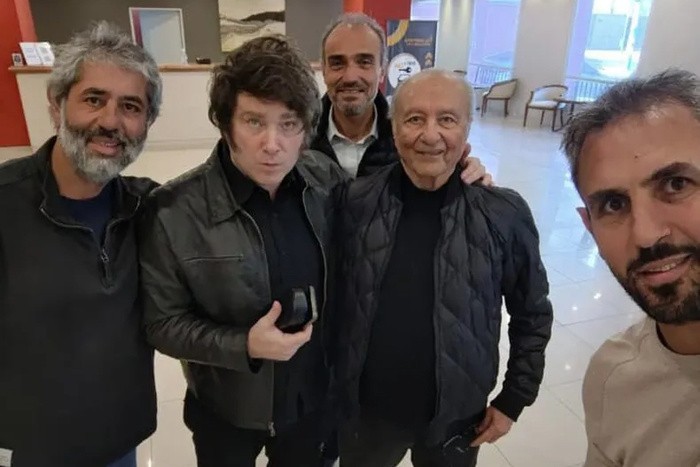 RADIOKTUBRE INFO……..  El entramado de negocios con el Estado de dos sociedades vinculadas al clan Menem  …… Por Simòn Suarez