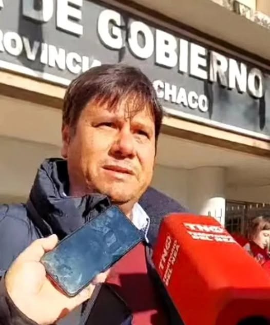 RADIOKTUBRE INFO…….. QUITILIPI EL INTENDENTE LOVEY DESESPERADO NO PUEDE PAGAR EL AGUINALDO   …… Por Simòn Suarez