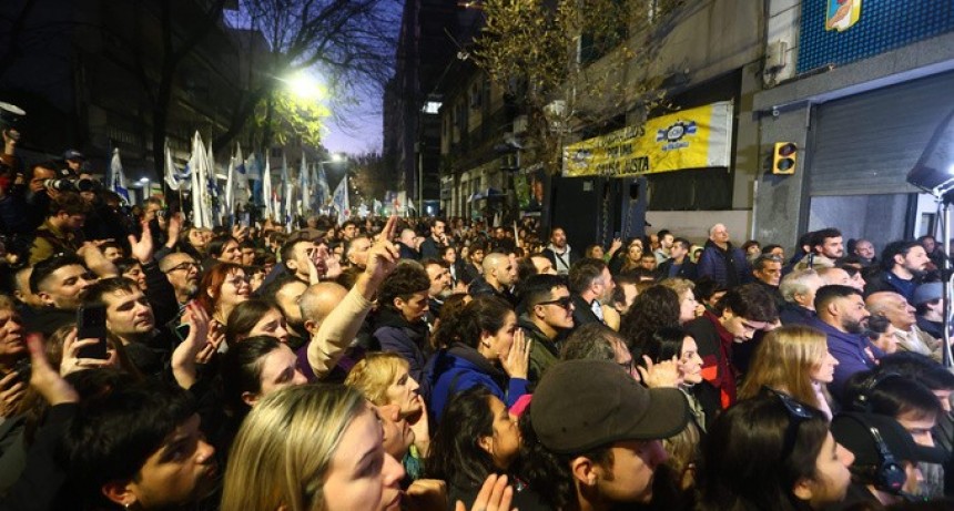 RADIOKTUBRE INFO…….. VIVIR CON DERECHOS …… Por Simòn Suarez