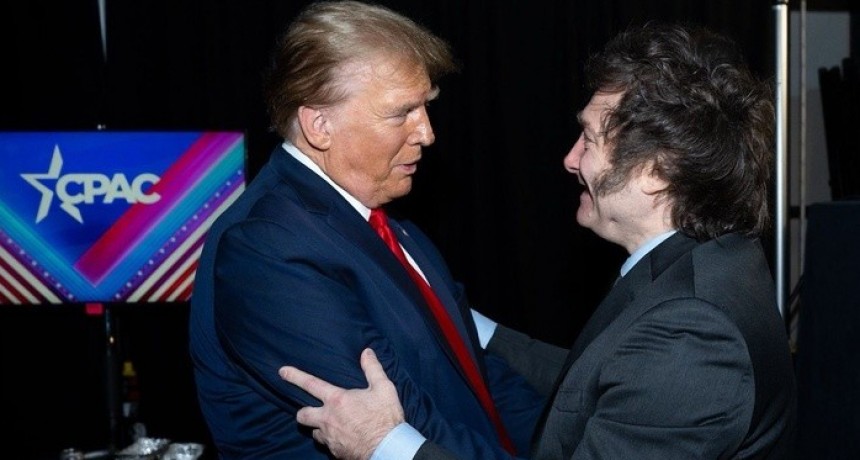 RADIOKTUBRE INFO……..  Alineados con Trump y con gritos de guerra  …… Por Simòn Suarez