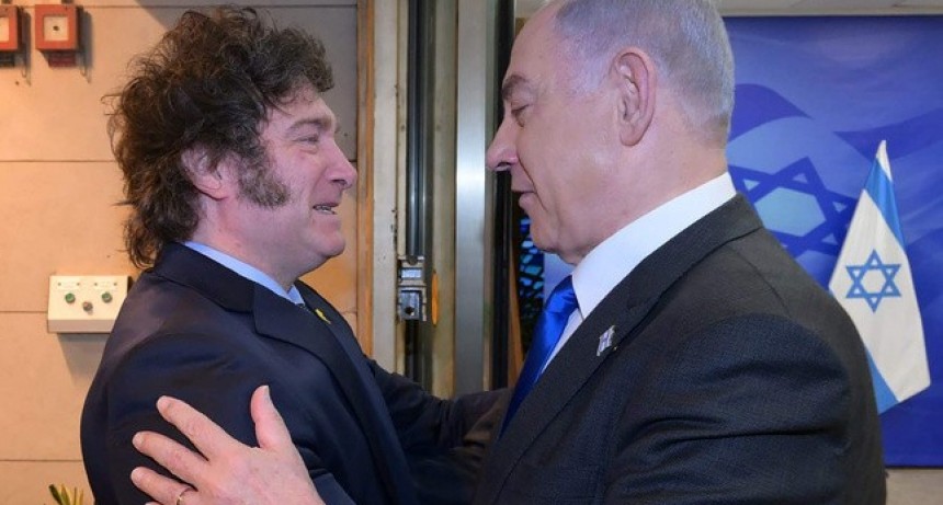 RADIOKTUBRE INFO……..  Milei y su apoyo fanático a Israel: jugar con fuego  …… Por Simòn Suarez