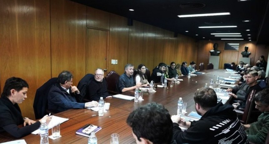 RADIOKTUBRE INFO…….. TODOS UNIDOS VOTAREMOS   …… Por Simòn Suarez