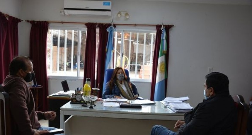 RADIOKTUBRE INFO…-..WALTER RETAMOZO PTE DEL P.J EN AUDIENCIA CON LA INTENDENTA  SUSANA MAGGIO-Por Simón Suarez..VER MAS