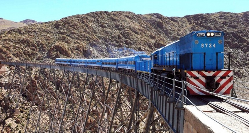 RADIOKTUBRE INFO..- El Tren de las Nubes cumple 50 años y habrá festejos en Salta  -Por Simón Suarez..Ver mas..	