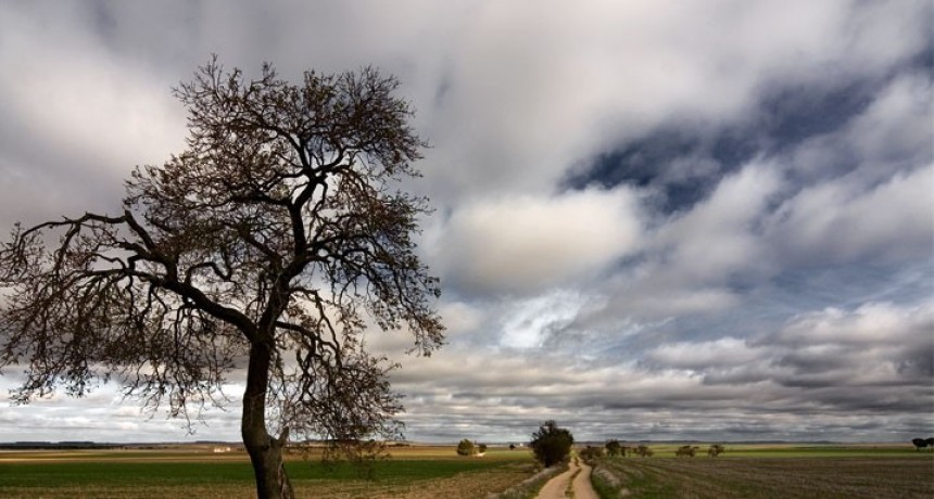 RADIOKTUBRE INFO….  EL CLIMA HOY EN SANTA SYLVINA CHACO …Por Simón Suarez   Ver mas….
