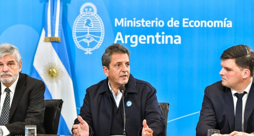  RADIOKTUBRE INFO….DE LA CAMPAÑA DEL MIEDO A CRISTINA, SERGIO MASA ENEL ARRANQUE DE CAMPAÑA.   …Por Simón Suarez..Ver mas..