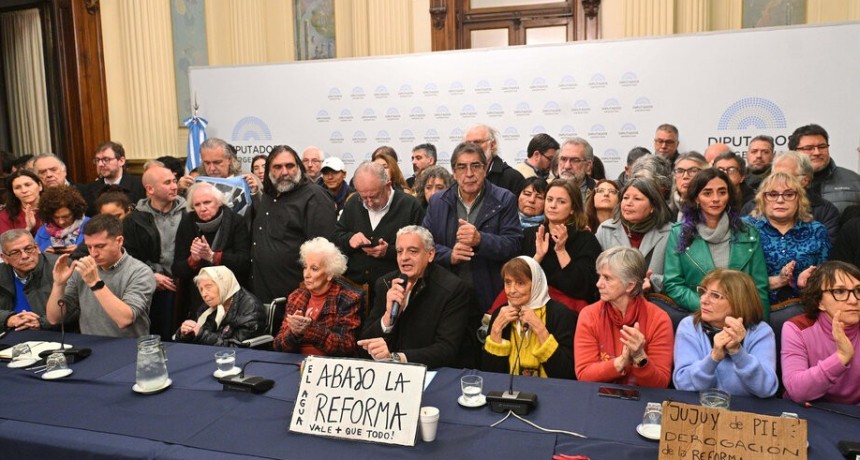  RADIOKTUBRE INFO….COMO EN LA NOCHE DEL APAGÓN EN EL INGENIO LEDEZMA HOY NUEVAMENTE EN JUJUY   …Por Simón Suarez..Ver mas..