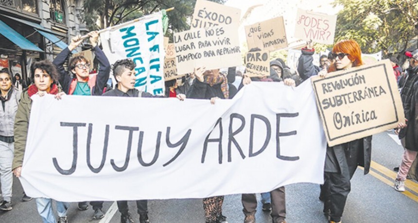  RADIOKTUBRE INFO…. CONTRA EL LABORATORIA REPRESIVO DE MORALES  …Por Simón Suarez..Ver mas..