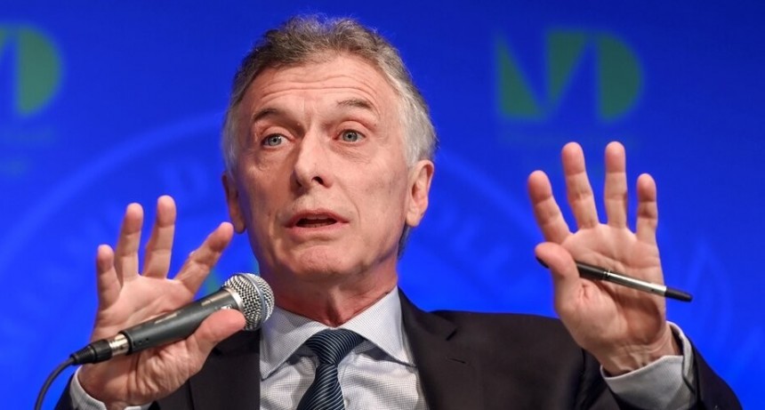 RADIOKTUBRE INFO…. MACRI APUESTA MUCHO PERO ACIERTA POCO  …Por Simón Suarez..Ver mas..