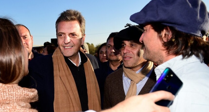  RADIOKTUBRE INFO….  Unión por la Patria prepara una caravana con Massa y Kicillof …Por Simón Suarez..Ver mas..